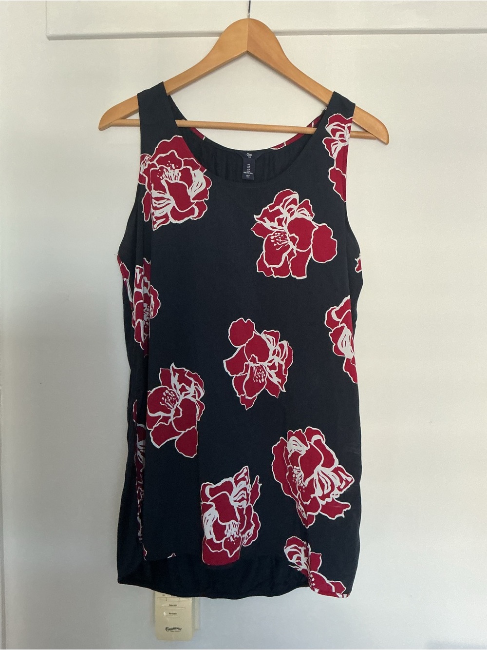 GAP Navy Blue Sleeveless Top with Red and White Floral Print